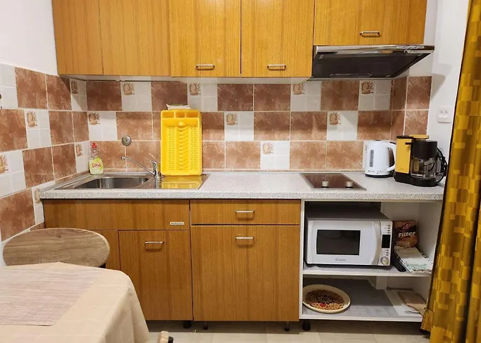 Appartement With Parking Space Starigrad, Paklenica - 6585 *