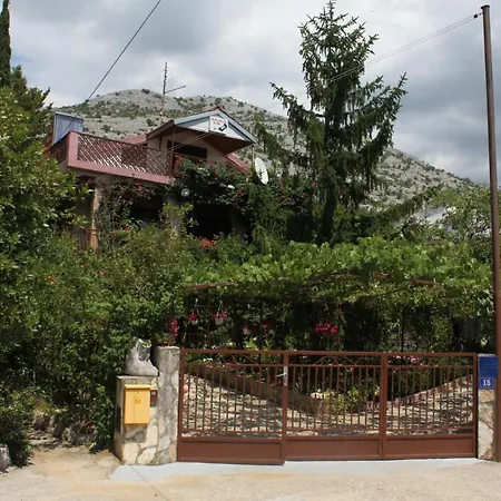 Apartment With A Parking Space Starigrad, Paklenica - 6585 *