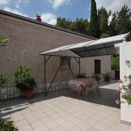 Apartamento With Parking Space Starigrad, Paklenica - 6585