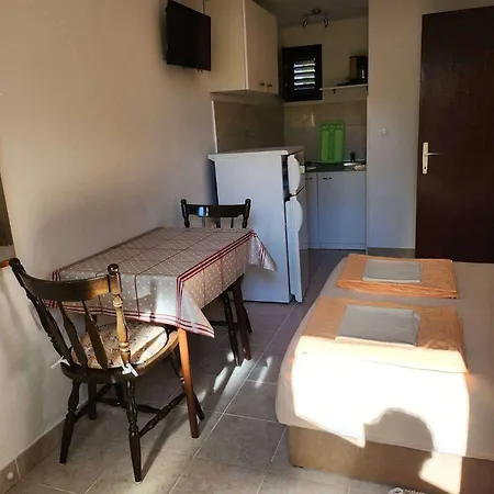 Apartment With A Parking Space Starigrad, Paklenica - 6585