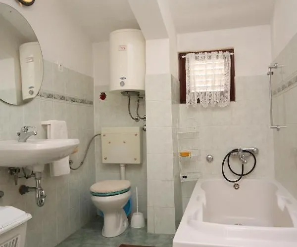 With Parking Space Starigrad, Paklenica - 6585 * Starigrad-Paklenica